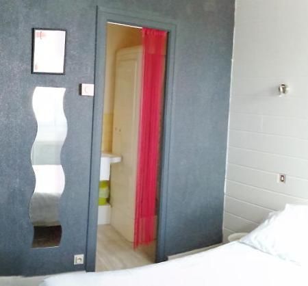 Les Voyageurs Hotell Vairé Eksteriør bilde